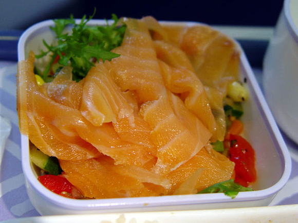 Airline food (26555017)